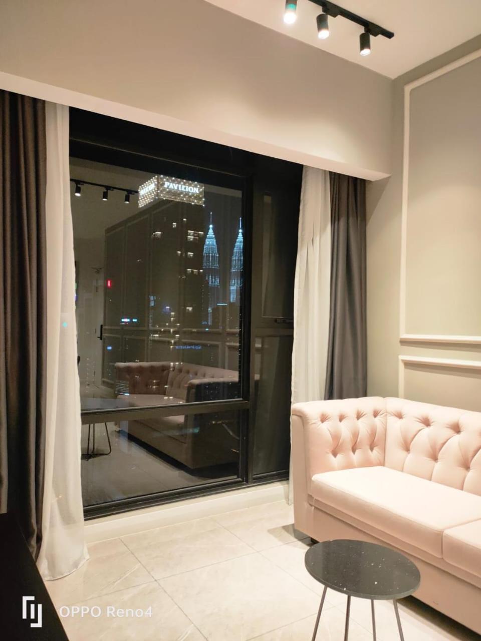 Axon Residence By Luxury Suites 쿠알라룸푸르 외부 사진